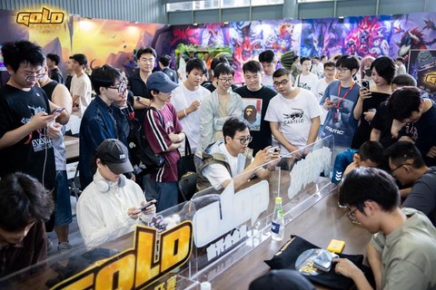 炉石传说如何参加比赛